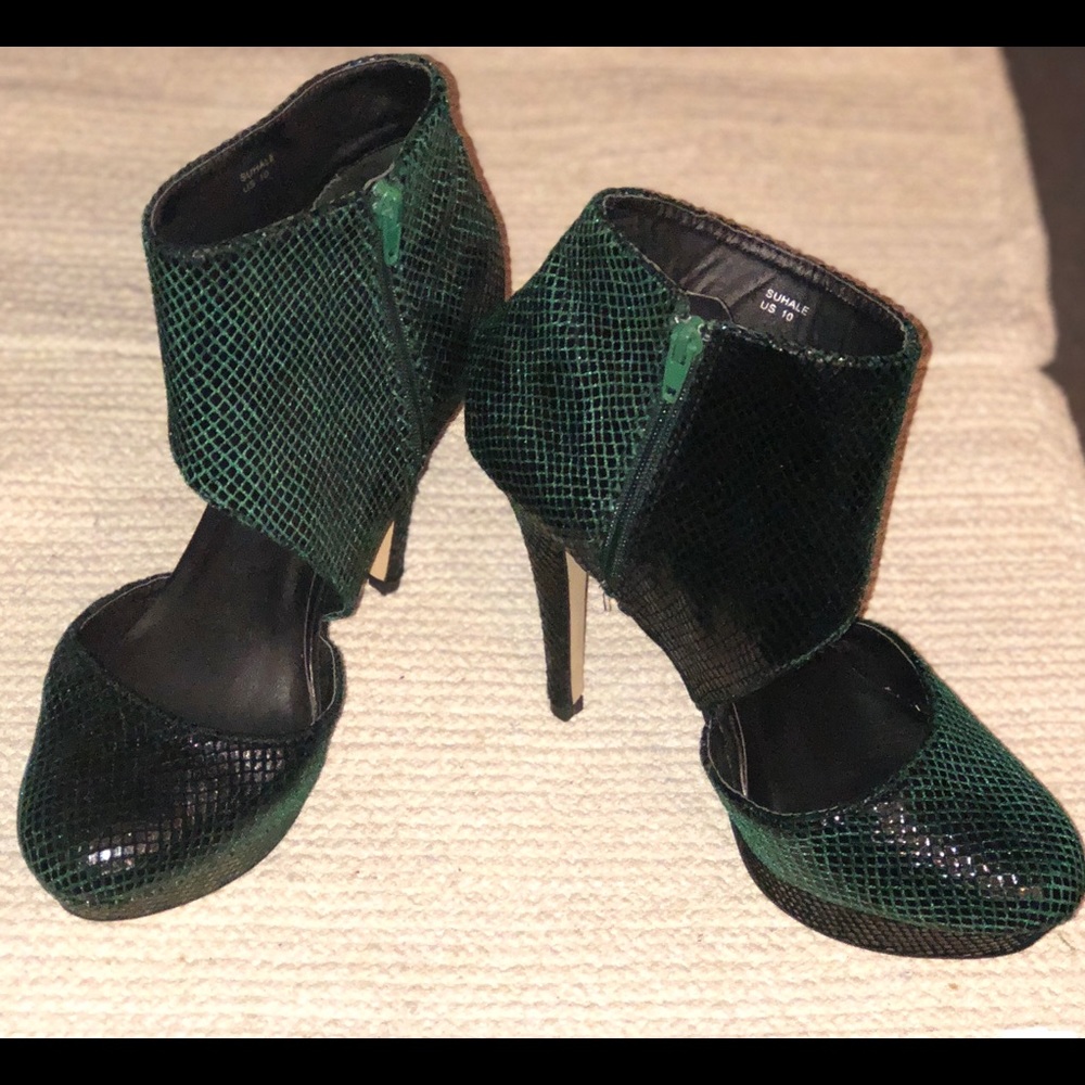 Vegan 🌱 green alligator platforms 10